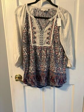 Vintage America White Tunic with Blue & Red Floral Print